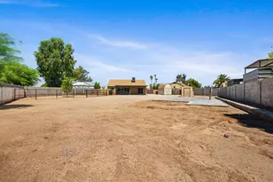 10601 N 72nd Ave, Peoria, AZ 85345 - Photo 3