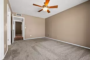 10601 N 72nd Ave, Peoria, AZ 85345 - Photo 27