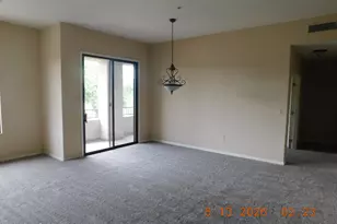 2989 N 44th St, Phoenix, AZ 85018 - Photo 3