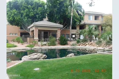 2989 N 44th Street #3021, Phoenix, AZ 85018 - Photo 1
