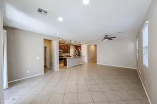 12041 W Cottontail Ln, Peoria, AZ 85383 - Photo 5