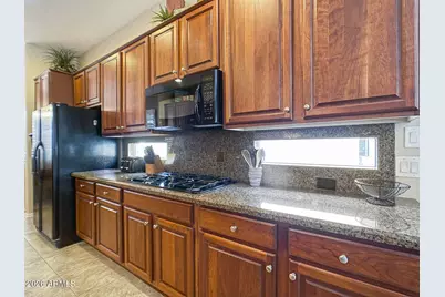 4279 E Sourwood Drive, Gilbert, AZ 85298 - Photo 11