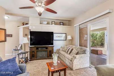 6097 S Pinehurst Drive, Chandler, AZ 85249 - Photo 7