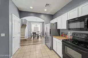 17757 W Mandalay Ln, Surprise, AZ 85388 - Photo 11