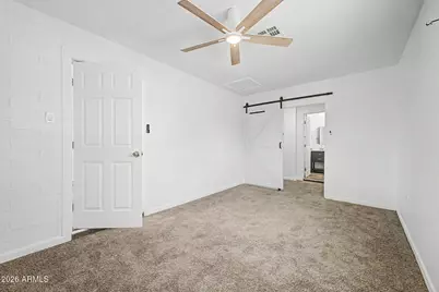 4702 S 36th Drive, Phoenix, AZ 85041 - Photo 7