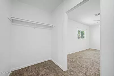 4702 S 36th Drive, Phoenix, AZ 85041 - Photo 11