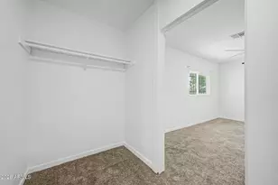 4702 S 36th Dr, Phoenix, AZ 85041 - Photo 11