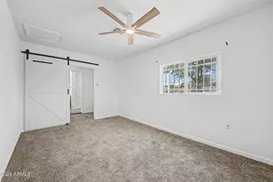 4702 S 36th Dr, Phoenix, AZ 85041 - Photo 9