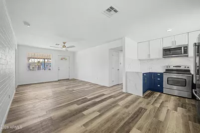 4702 S 36th Drive, Phoenix, AZ 85041 - Photo 3