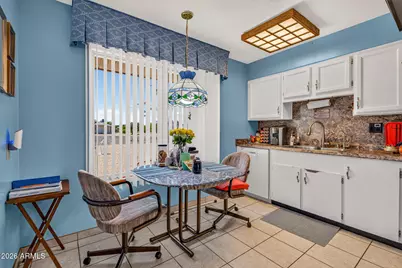19014 N 99th Drive, Sun City, AZ 85373 - Photo 13