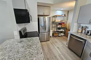 10301 N 70th St, Paradise Valley, AZ 85253 - Photo 9