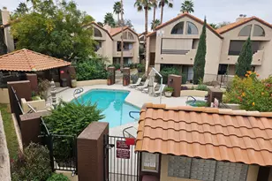 10301 N 70th St, Paradise Valley, AZ 85253 - Photo 13