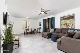 15252 N 100th St, Scottsdale, AZ 85260 - Photo 1