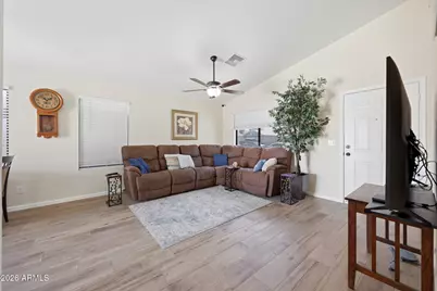 3182 W Williams Drive, Phoenix, AZ 85027 - Photo 7
