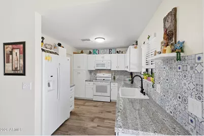3182 W Wiliams Drive, Phoenix, AZ 85027 - Photo 7