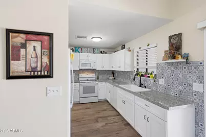 3182 W Williams Drive, Phoenix, AZ 85027 - Photo 3