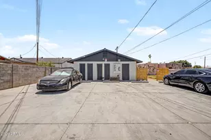 1438 E Adams St, Phoenix, AZ 85034 - Photo 25