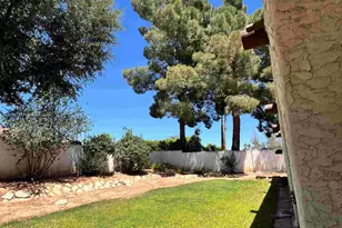 6318 E Paradise Ln, Scottsdale, AZ 85254 - Photo 43