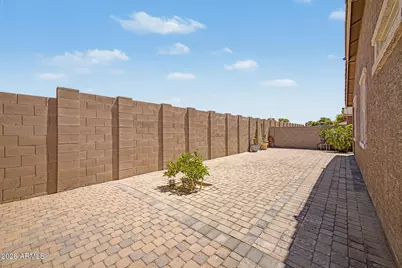 3414 W T Ryan Lane, Phoenix, AZ 85041 - Photo 35