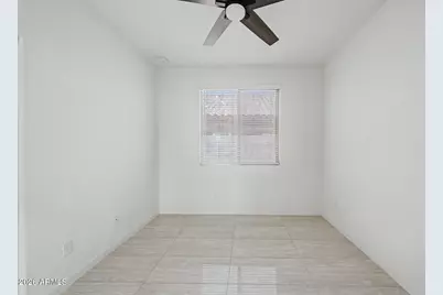 3414 W T Ryan Lane, Phoenix, AZ 85041 - Photo 23