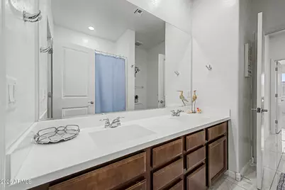 3414 W T Ryan Lane, Phoenix, AZ 85041 - Photo 29