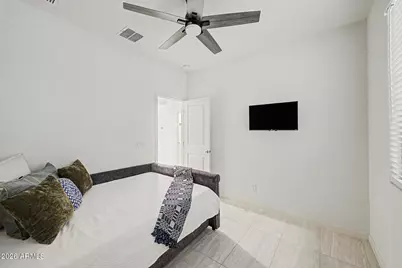 3414 W T Ryan Lane, Phoenix, AZ 85041 - Photo 25