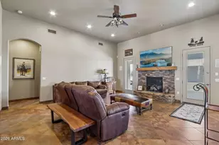 18043 W Malone Pl, Casa Grande, AZ 85193 - Photo 9