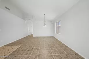 210 W Manor St, Chandler, AZ 85225 - Photo 11