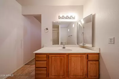 3221 N 37th Street #32, Phoenix, AZ 85018 - Photo 45