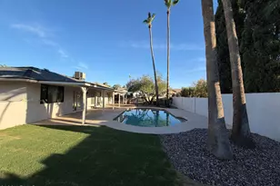 6714 E Paradise Ln, Scottsdale, AZ 85254 - Photo 15