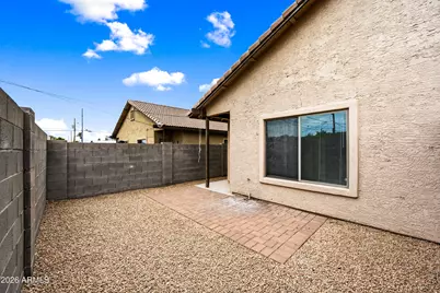 8917 N 4th Street #Apt B, Phoenix, AZ 85020 - Photo 11