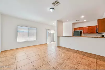 8917 N 4th Street #Apt B, Phoenix, AZ 85020 - Photo 11