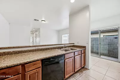 8917 N 4th Street #Apt B, Phoenix, AZ 85020 - Photo 3