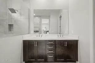5038 E Anderson Dr, Scottsdale, AZ 85254 - Photo 17