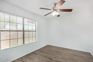 5206 E Half Moon Dr, Phoenix, AZ 85044 - Photo 23