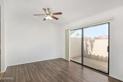 5206 E Half Moon Drive, Phoenix, AZ 85044 - Photo 9