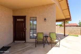 5206 E Half Moon Dr, Phoenix, AZ 85044 - Photo 33