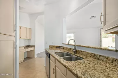 5206 E Half Moon Drive, Phoenix, AZ 85044 - Photo 13