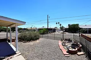 10913 W Canterbury Dr, Sun City, AZ 85351 - Photo 23