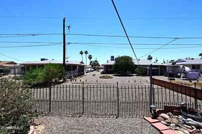 10913 W Canterbury Drive, Sun City, AZ 85351 - Photo 29
