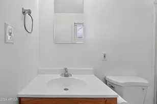 1711 S Roberts Rd, Tempe, AZ 85281 - Photo 19