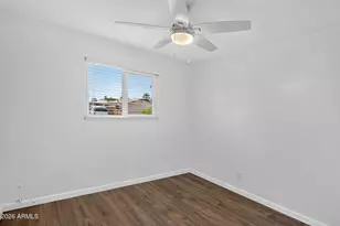 1711 S Roberts Rd, Tempe, AZ 85281 - Photo 19