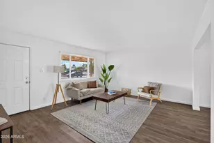 1711 S Roberts Rd, Tempe, AZ 85281 - Photo 5