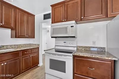 1711 S Roberts Road, Tempe, AZ 85281 - Photo 11