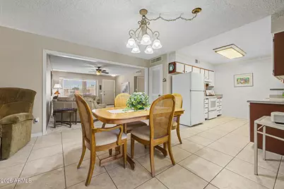 9310 W Glen Oaks Circle N, Sun City, AZ 85351 - Photo 23