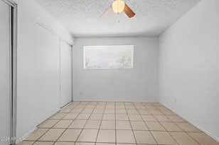 3235 W Country Gables Dr, Phoenix, AZ 85053 - Photo 11