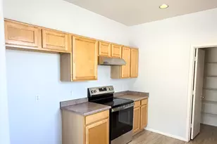3038 W Sands Dr, Phoenix, AZ 85027 - Photo 9