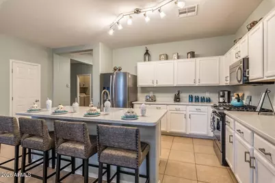 1546 E Azalea Drive, Gilbert, AZ 85298 - Photo 3