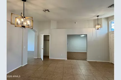 2302 E Edna Avenue, Phoenix, AZ 85022 - Photo 9