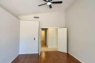 2302 E Edna Ave, Phoenix, AZ 85022 - Photo 25